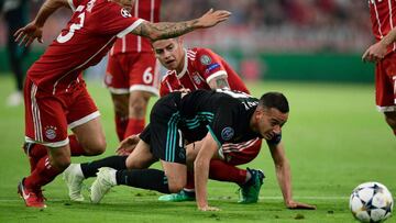 Sólo rodeándole en la presión y con faltas pudo el Bayern frenar a Lucas, el más activo del partido del Allianz Arena.