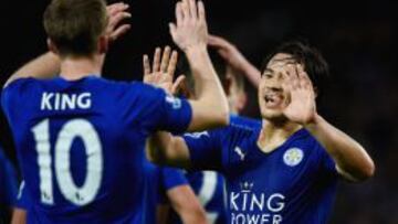 Los jugadores del Leicester celebran un gol.