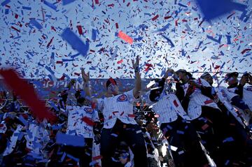 Chicago enloqueció con el desfile de sus héroes