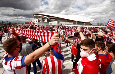 Atlético Madrid becoming isolated in failing to tackle their ultras