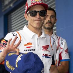 Márquez: "Hoy me he levantado un poco magullado"