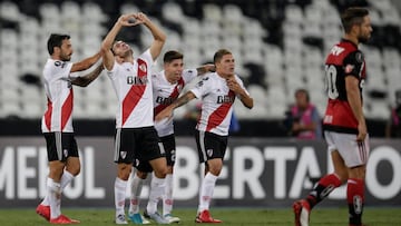 Soccer Football - Flamengo v River Plate - Copa Libertadores - Nilton Santos stadium, Rio de Janeiro, Brazil - February 28, 2018 Camilo Maiada (2nd L) of River Plate celebrates after scoring. REUTERS/Ricardo Moraes