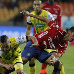 DIM vence a Alianza, escala en la tabla y se acerca a las finales