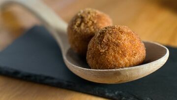 De crema catalana y de paella: la variada cata de croquetas que puedes encontrar en Madrid al lado de la Castellana