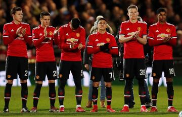 Soccer Football - FA Cup Fourth Round - Yeovil Town vs Manchester United - Huish Park, Yeovil, Britain - January 26, 2018   Manchester United players observe a minute's applause in memory of Jimmy Armfield before the match    Action Images via Reuters/Paul Childs