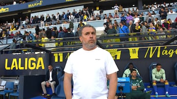 Sergio González en el banquillo del Nuevo Mirandilla. Foto: Cádiz CF.