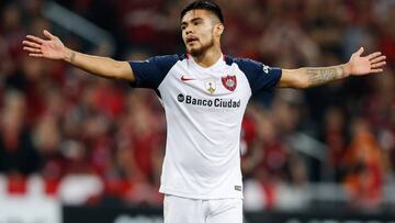 Díaz suma otra preocupación a Pizzi tras salir por un golpe