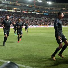 Ronaldo Cisneros hizo su sueño realidad con Chivas