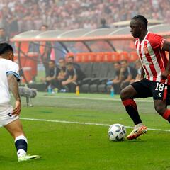 Cetré asiste, anota el penal y Estudiantes es campeón