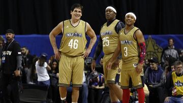 Feb 17, 2017; New Orleans, LA, Dallas Mavericks owner Mark Cuban, Recording artist Master P and Los Angles Sparks center Candace Parker during the All-Star Celebrity Game at Mercedes-Benz Superdome. Mandatory Credit: Derick E. Hingle-USA TODAY Sports