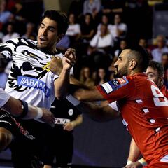 El Ademar saca adelante el choque con el Bucuresti