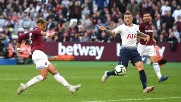 Javier Hernández, West Ham