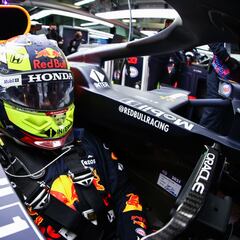 Checo Pérez, ante una nueva oportunidad de remontar en Rusia