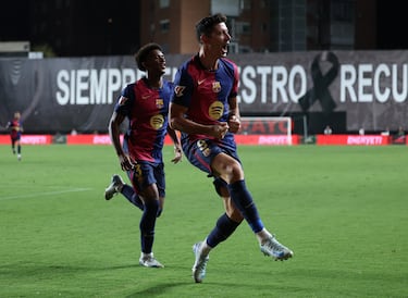 Luego de un centro a segundo poste y un control algo complicado, el ariete polaco firmó su gol, pero el VAR tenía algo que decir.