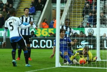 Jornada 13: Newcastle United - Leicester City (0-3).