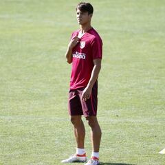 El Oporto prepara una oferta para la vuelta de Óliver Torres