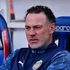 ¿Milito deja Chivas? El equipo de sus amores lo llama