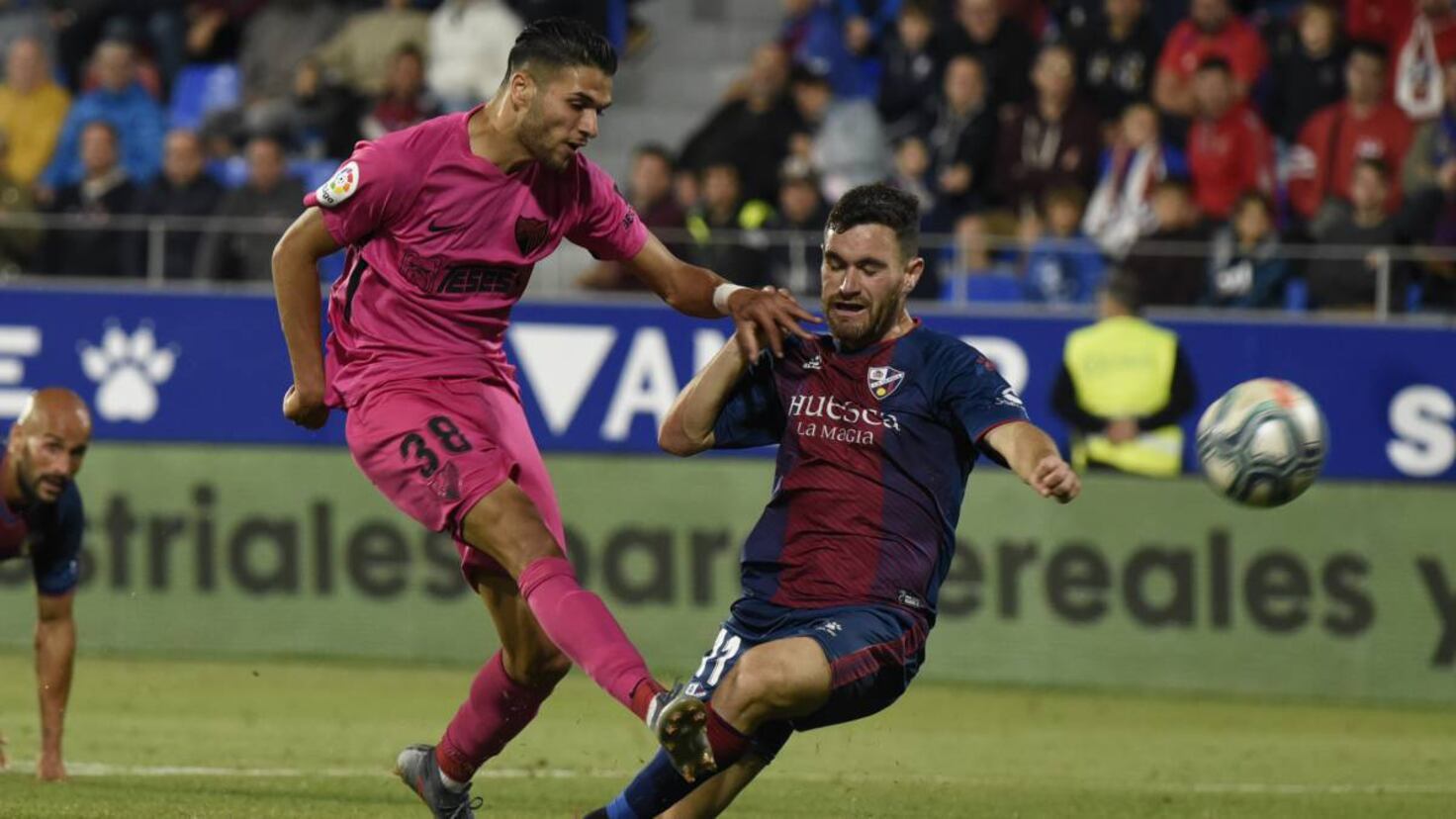 El Málaga, a punto de aceptar la oferta del Granada por Antoñín