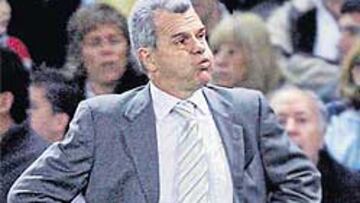 Cerezo y Gil Marín frenaron su enfado prometiéndole apoyo total