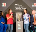 España recibe la Copa del Mundo y va a por ella: “El objetivo es la final”