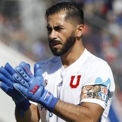 La reunión que zanjó el futuro de Johnny Herrera en la U