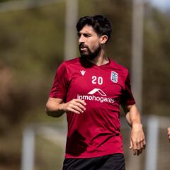 Con lo justo y con dudas