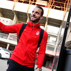 Soldado renueva por una temporada más con el Granada