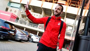 Roberto Soldado con el Granada.