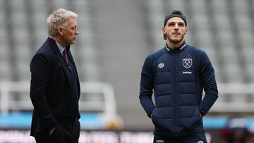 David Moyes y Declan Rice, entrenador y jugador del West Ham, antes de un partido.