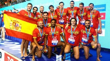 Bertrán cierra 25 años dorados de la natación en Cataluña