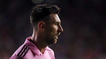 Afición de Orlando City vandaliza mural de Messi en Miami