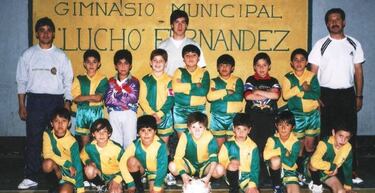 Un viaje a los inicios de Leonardo Gil: “Lo tuve en brazos; ahora es un orgullo verlo en Colo Colo”