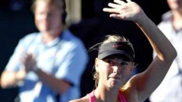 María Sharapova debutó en el torneo de Auckland con una cómoda victoria sobre la italiana Alberta Brianti.
