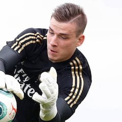 Lunin calca a Ter Stegen