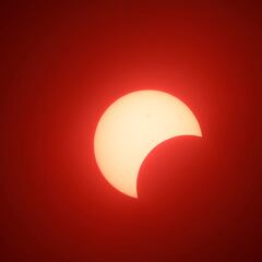 Cómo ver el eclipse total de Sol del 8 de abril online y en TV