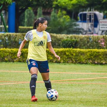 La Selección Colombia Femenina tuvo su última práctiva previo al amistoso de este 28 de noviembre ante Uruguay, que se disputará en el estadio del Deportivo Cali. 