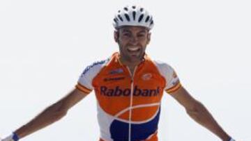 El español Juan Manuel Gárate, del Rabobank, conquistó la cima del Mont Ventoux al proclamarse vencedor de la vigésima etapa, en la que Alberto Contador entró con el brazo en alto como virtual vencedor del Tour de Francia, junto al luxemburgués Andy Schleck y el estadounidense Lance Armstrong, que le escoltarán en el podio de París.
