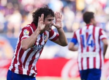 Tiago Mendes celebrando su gol 3-1