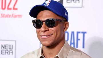 NEW YORK, NEW YORK - JUNE 23: Kylian Mbappe poses for photos on the red carpet during the 2022 NBA Draft at Barclays Center on June 23, 2022 in New York City. NOTE TO USER: User expressly acknowledges and agrees that, by downloading and or using this photograph, User is consenting to the terms and conditions of the Getty Images License Agreement. (Photo by Arturo Holmes/Getty Images)