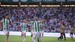 Córdoba 3 - Racing de Ferrol 1: resumen, goles y resultado del partido de LaLiga Hypermotion 2024