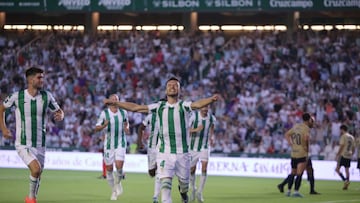 Córdoba 3 - Racing de Ferrol 1: resumen, goles y resultado del partido de LaLiga Hypermotion 2024