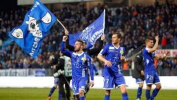 Los jugadores del Bastia celebran la victoria frente al Olympique de Lyon. 