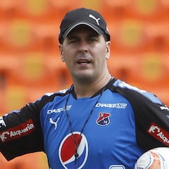 Rescalvo: "Estoy satisfecho, la plantilla es competitiva"