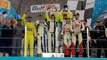 Rossi s¨ª gana con coches