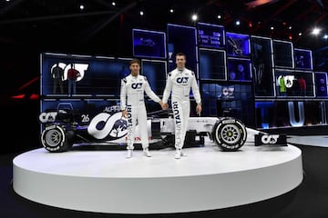 Salzburgo acogió la presentación del AT01, un cambio de aires para Toro Rosso con nuevo nombre y conceptos heredados del Red Bull RB15. 