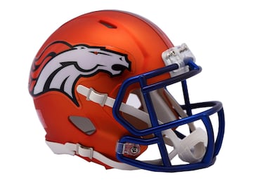 Casco alternativo de los Denver Broncos.