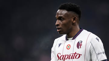STADIO GIUSEPPE MEAZZA, MILAN, ITALY - 2026/01/04: Jhon Lucumi of Bologna FC looks on during the Serie A football match between FC Internazionale and Bologna FC. FC Internazionale won 3-1 over Bologna FC. (Photo by Nicolò Campo/LightRocket via Getty Images)