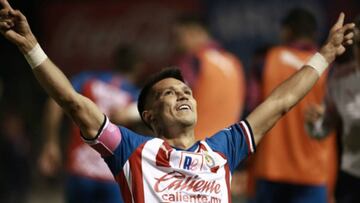 El curioso hecho sucedió durante el duelo ante Xolos. Javier Eduardo López disparó de tiro libre, el balón rompió la red, cayó dentro del arco y sus compañeros se creyeron la falsa anotación.
