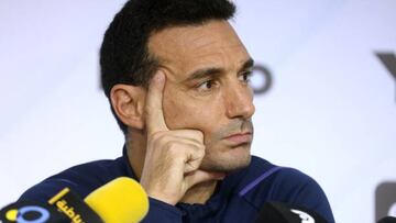 Argentina's national football team coach Lionel Scaloni gives a press conference in Abu Dhabi on November 15, 2022 ahead of a friendly match between the UAE and Argentina. (Photo by KARIM SAHIB / AFP) (Photo by KARIM SAHIB/AFP via Getty Images)