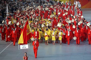 En 2008 fue David Cal, piragüista profesional quien llevó la bandera en los Juegos Olímpicos de Pekín.
